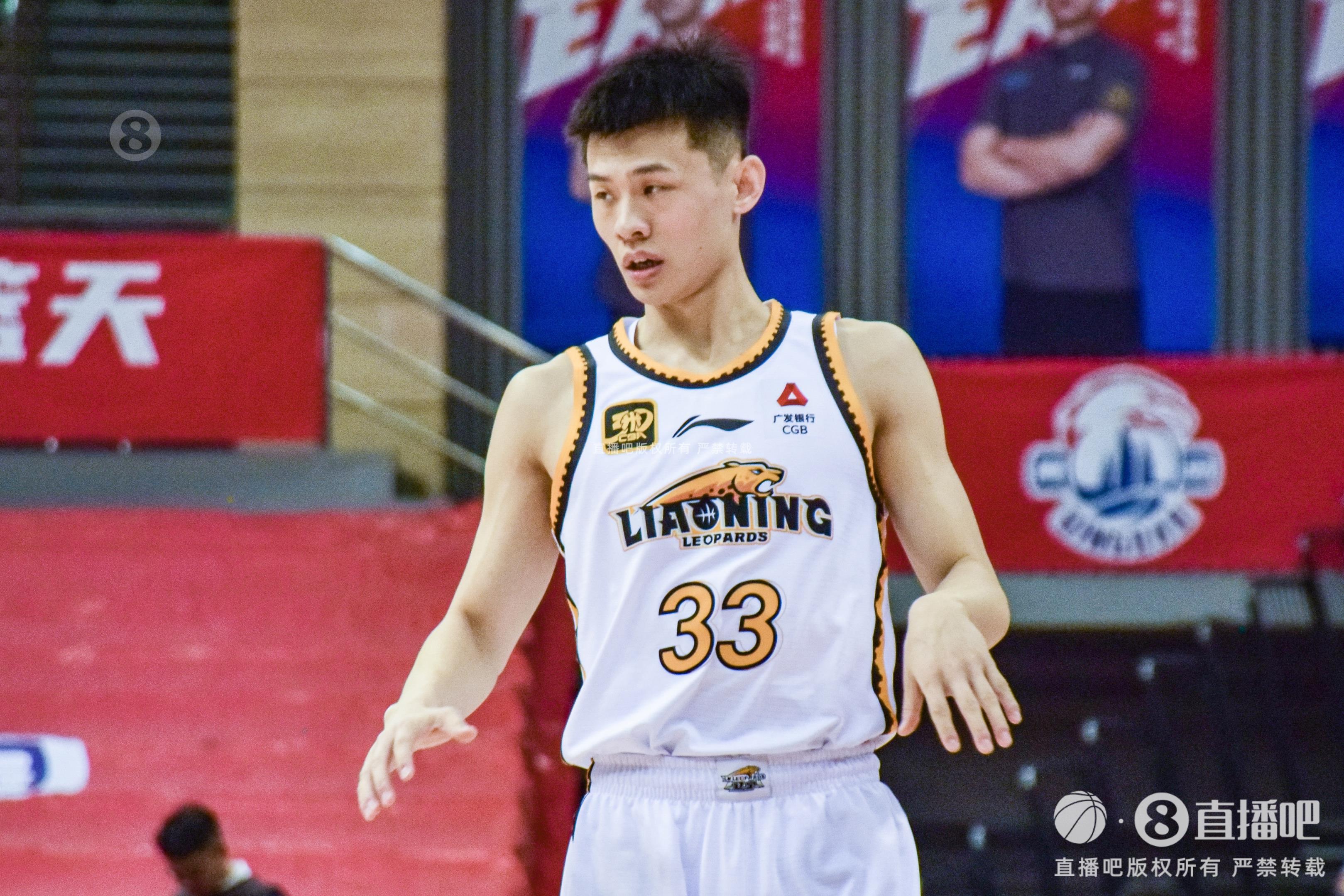 盡力了！王嵐嵚末節(jié)2記三分 全場18分鐘4中3拿到10分